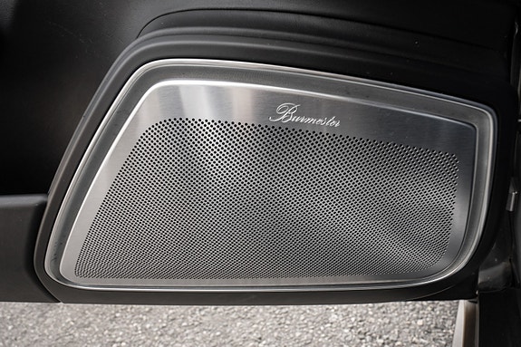 Porsche Panamera Turbo 29 of 30