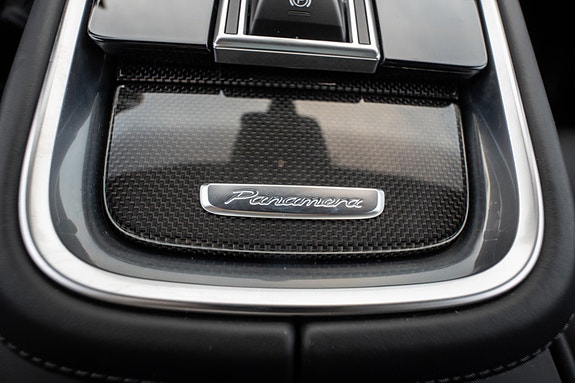 Porsche Panamera Turbo 20 of 30
