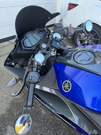 Yamaha YZF-R 125 5 of 9