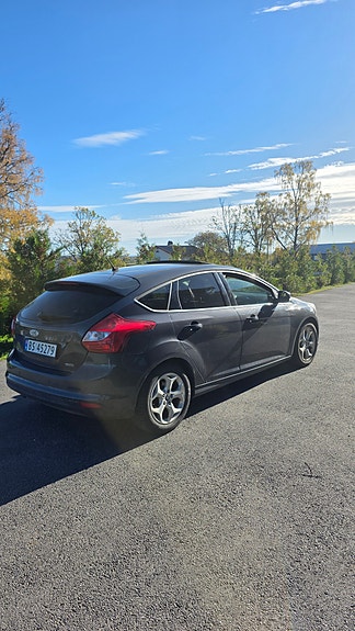 Ford Focus 5 of 23