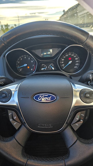 Ford Focus 19 of 23