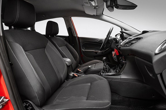 Ford Fiesta 22 of 23