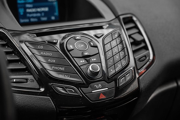 Ford Fiesta 15 of 23