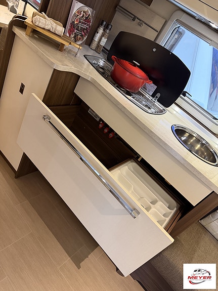 Bürstner Averso Nordic 650 TS 28 of 30