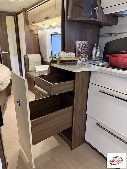 Bürstner Averso Nordic 650 TS 29 of 30