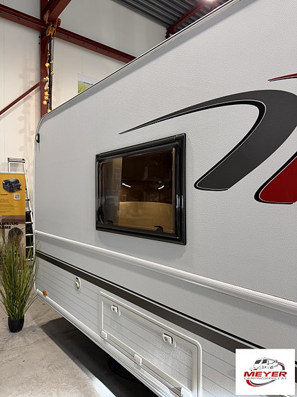 Bürstner Averso Nordic 650 TS 7 of 30