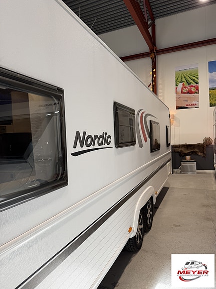 Bürstner Averso Nordic 650 TS 13 of 30