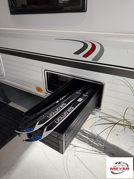 Bürstner Averso Nordic 650 TS 16 of 30