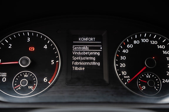 Volkswagen Caddy 28 of 30