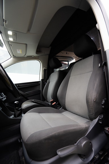 Volkswagen Caddy 17 of 30