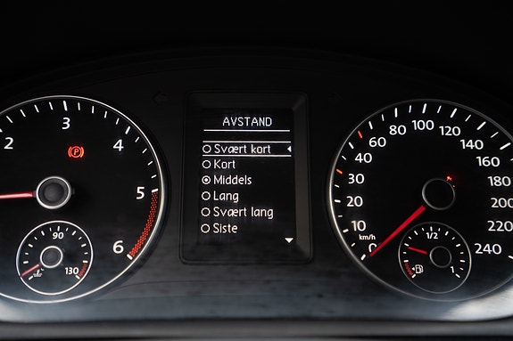 Volkswagen Caddy 27 of 30