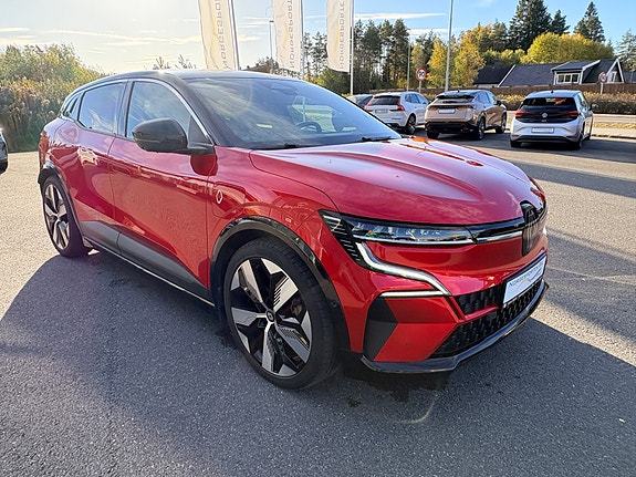 Renault Megane E-Tech 7 of 25