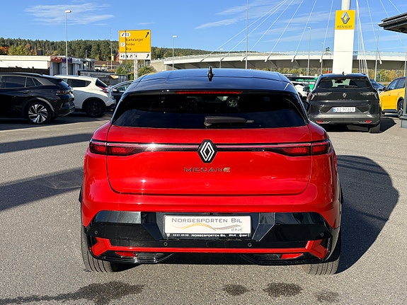 Renault Megane E-Tech 4 of 25