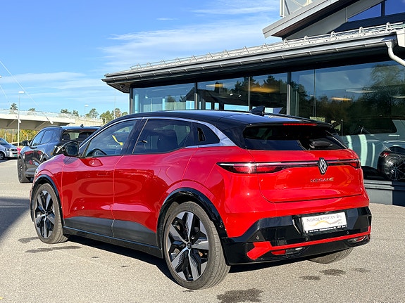 Renault Megane E-Tech 3 of 25