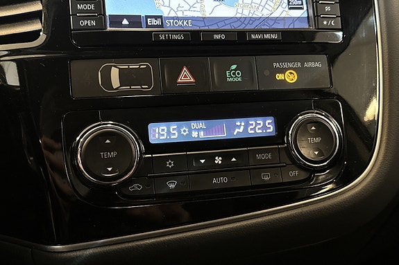 Mitsubishi Outlander 24 of 30