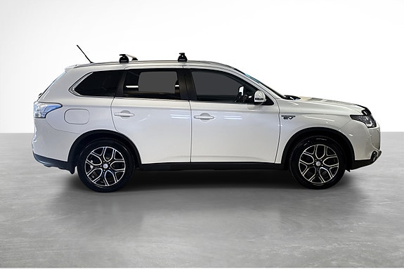 Mitsubishi Outlander 5 of 30
