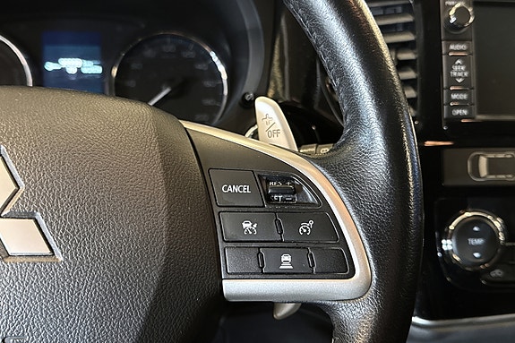 Mitsubishi Outlander 20 of 30