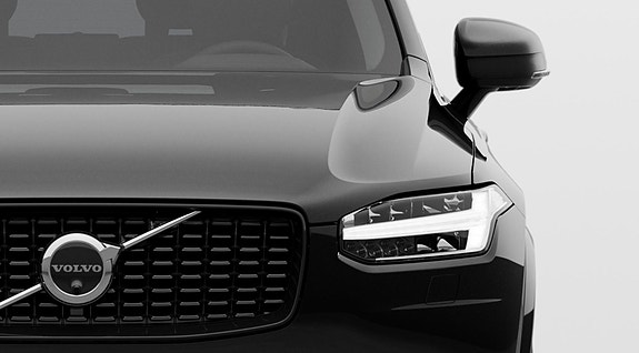 Volvo XC90 12 of 28