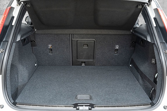 Volvo XC40 28 of 30