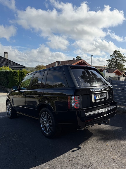 Land Rover Range Rover 26 of 30