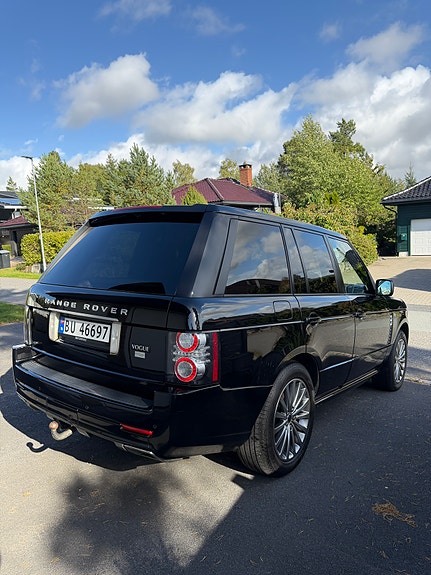Land Rover Range Rover 8 of 30
