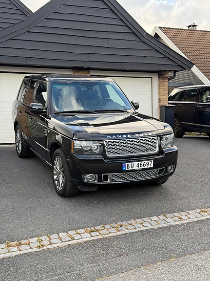 Land Rover Range Rover 30 of 30