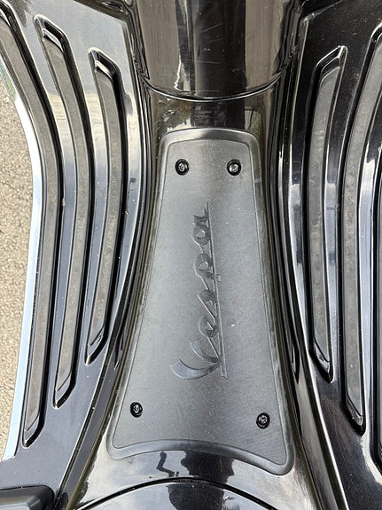 Vespa Primavera 50 10 of 16
