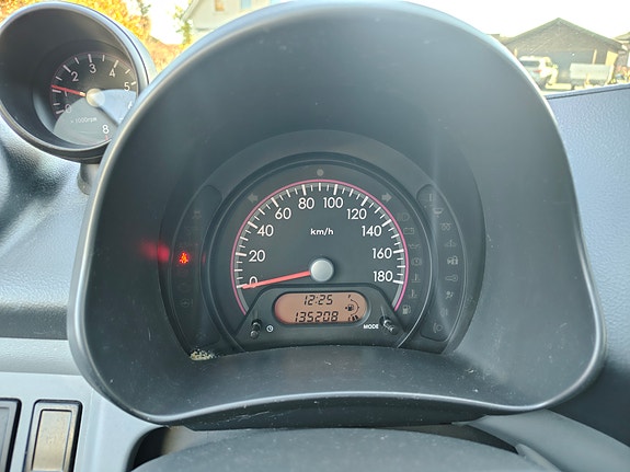 Suzuki Alto 8 of 17