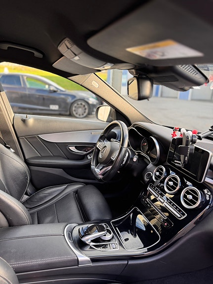 Mercedes-Benz C350 e 5 of 15