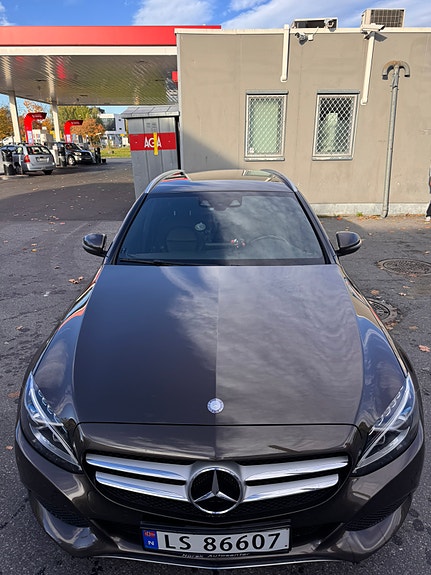 Mercedes-Benz C350 e 10 of 15