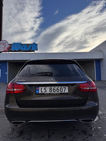 Mercedes-Benz C350 e 8 of 15