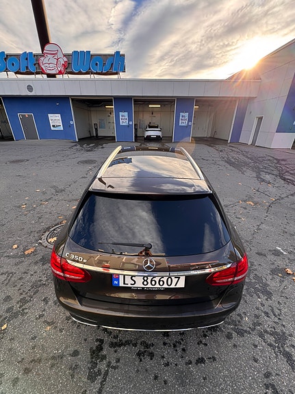 Mercedes-Benz C350 e 9 of 15