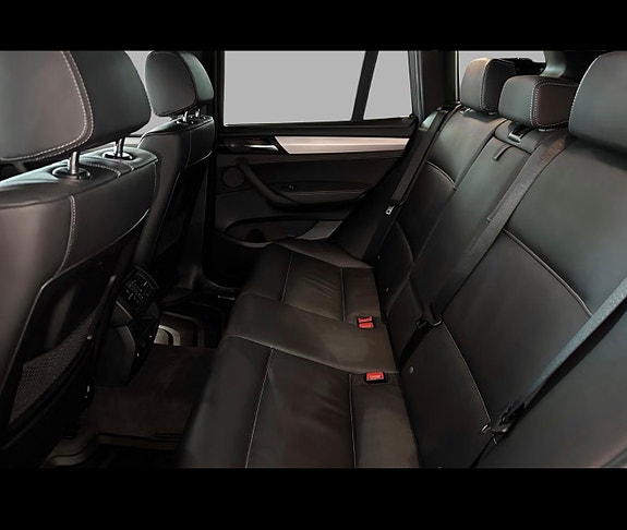 BMW X3 9 of 24