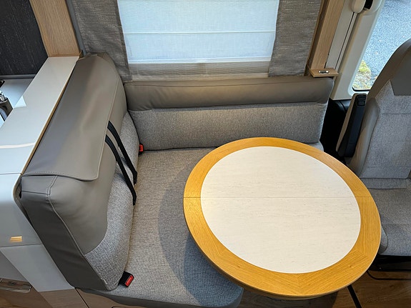 Hymer BML-I 790 HØSTKAMPANJE! Automat / Alde / Queenbed 3 of 30