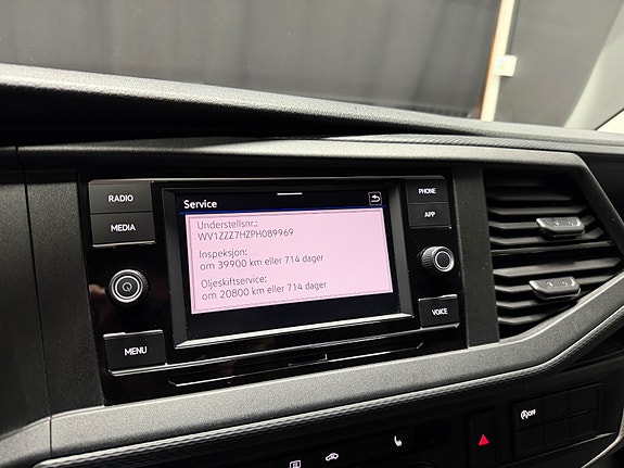 Volkswagen Transporter 15 of 21