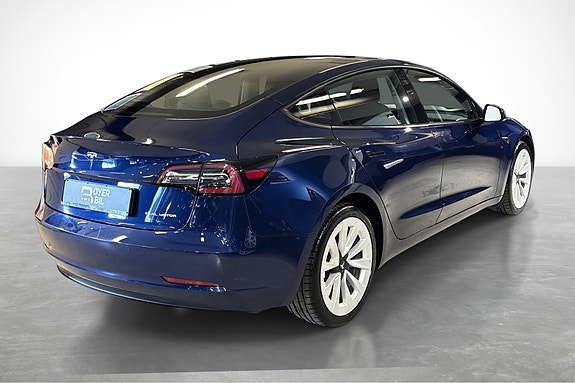 Tesla Model 3 5 of 30