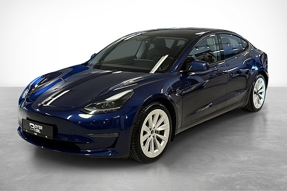 Tesla Model 3 3 of 30