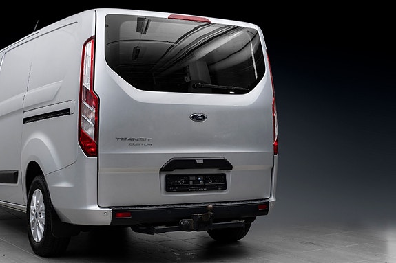 Ford Transit Custom 6 of 23