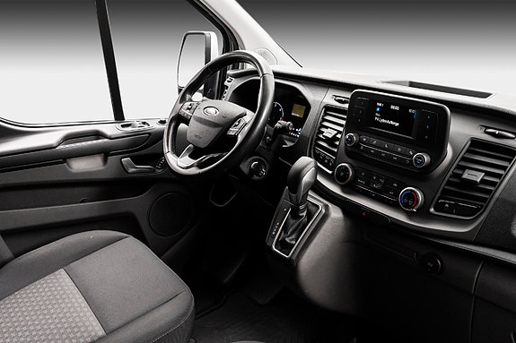 Ford Transit Custom 21 of 23