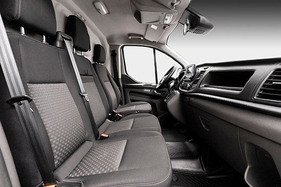 Ford Transit Custom 20 of 23