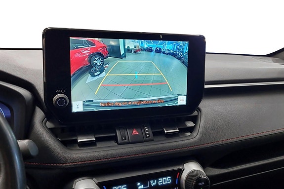 Toyota RAV4 13 of 22
