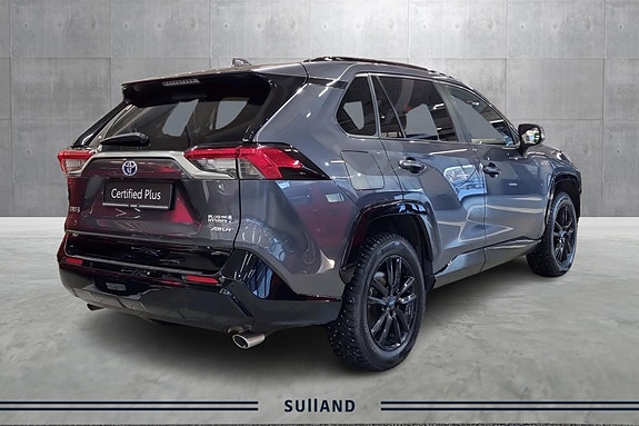 Toyota RAV4 5 of 22