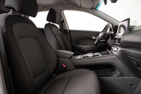 Hyundai Kona 16 of 22