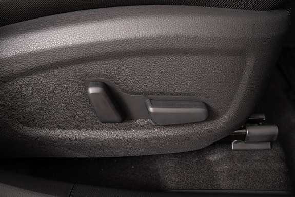 Hyundai Kona 17 of 22