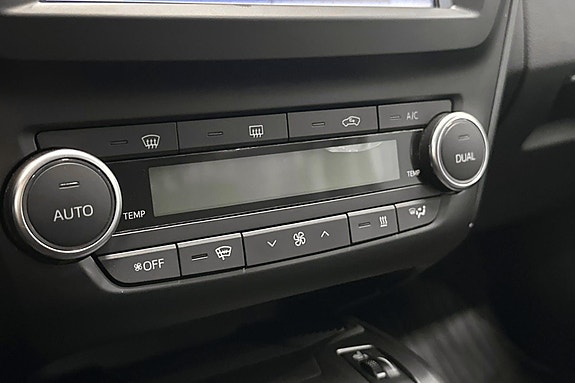 Toyota Avensis 15 of 30