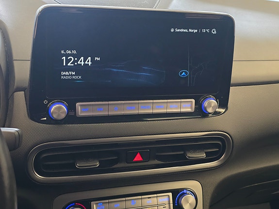 Hyundai Kona 28 of 30