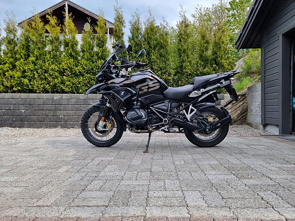 BMW R 1250 GS 4 of 20