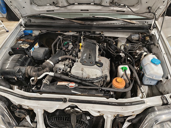 Suzuki Jimny 7 of 15