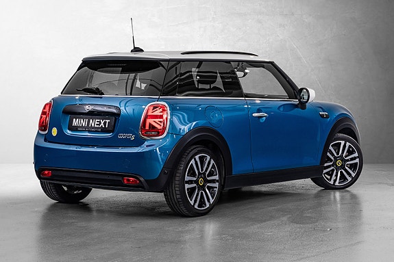 MINI Cooper SE 3 of 24