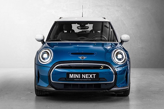 MINI Cooper SE 4 of 24